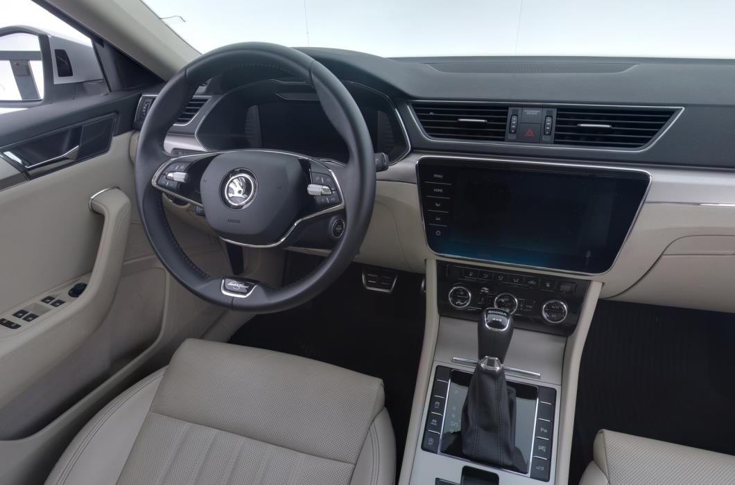 SKODA Superb 2022