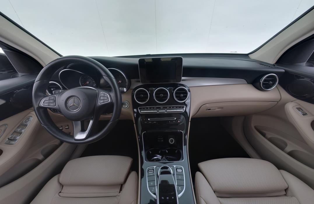 MERCEDES-BENZ GLC 2018