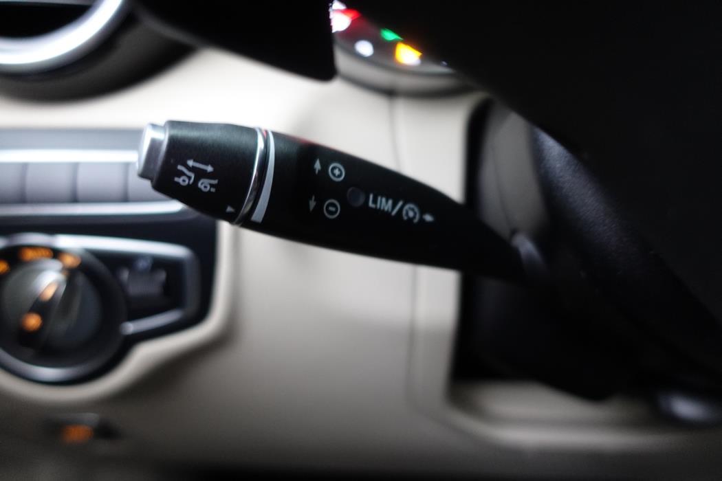 MERCEDES-BENZ GLC 2018