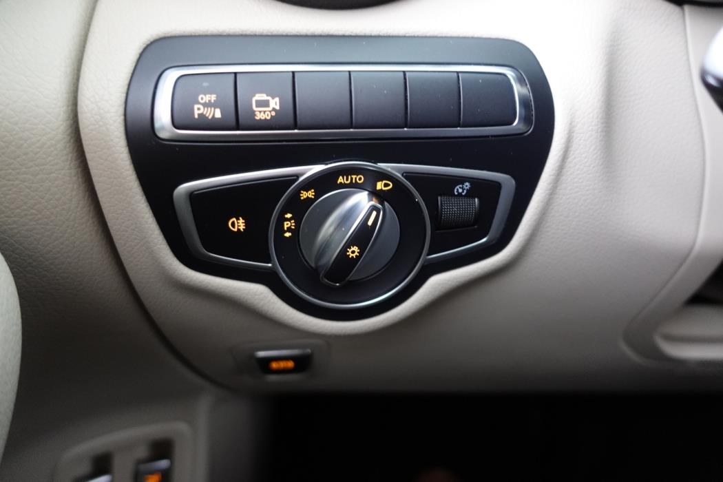 MERCEDES-BENZ GLC 2018