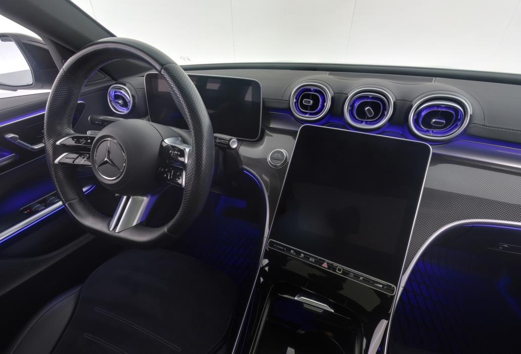 MERCEDES-BENZ C 2023