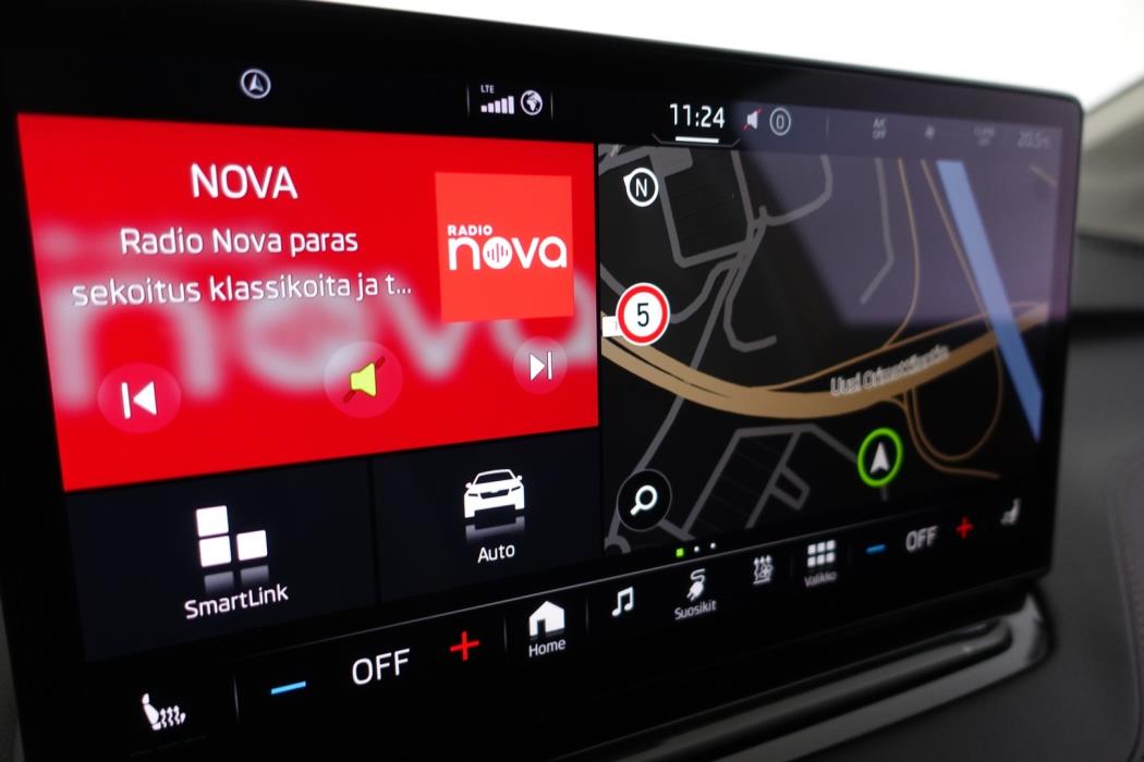 SKODA Enyaq 2023