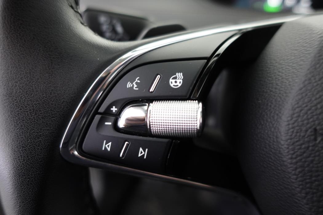 SKODA Enyaq 2023