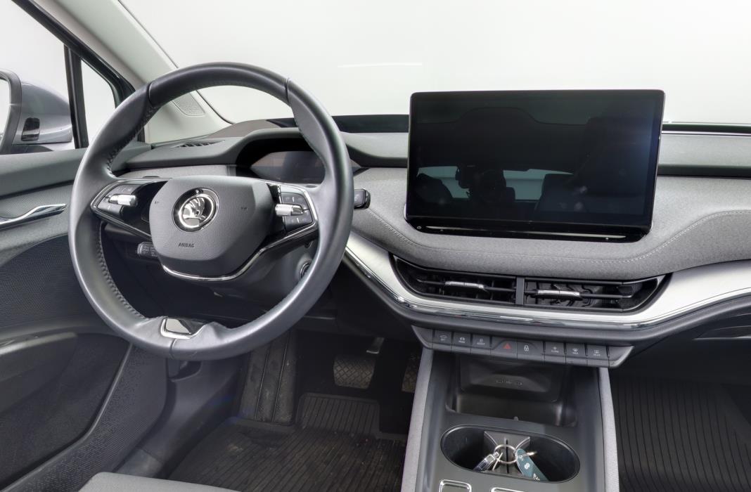 SKODA Enyaq 2024