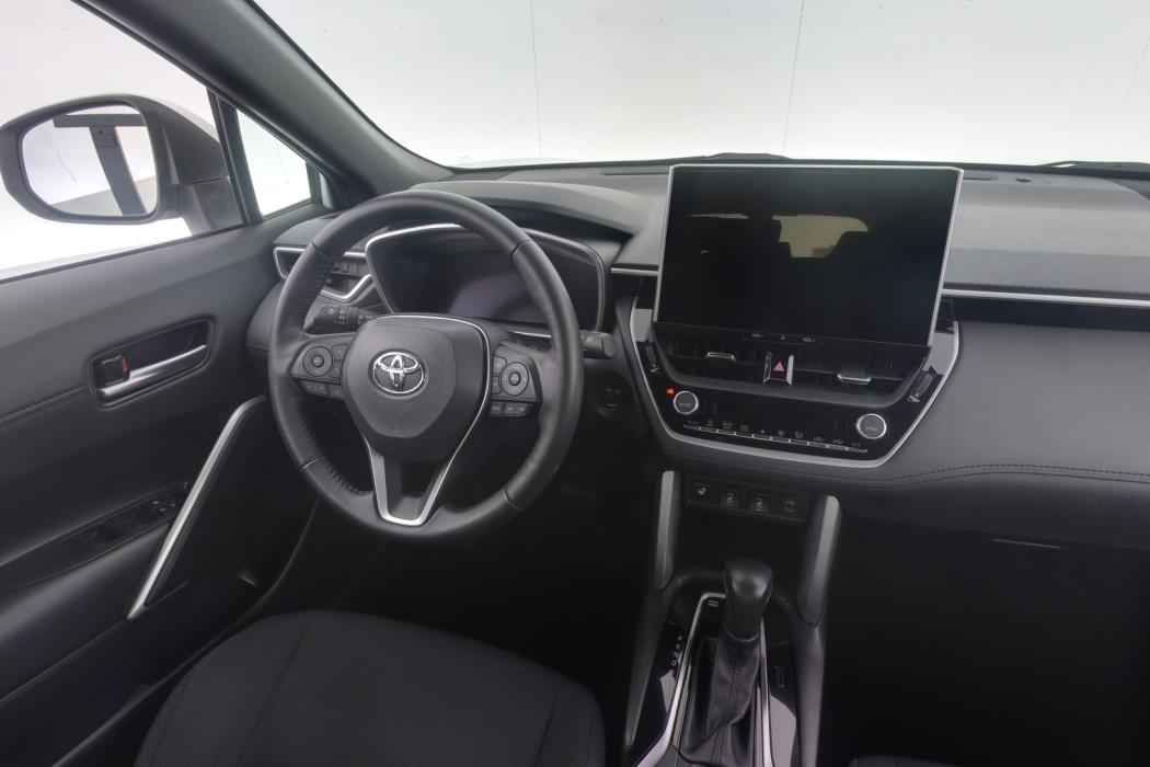 TOYOTA Corolla Cross 2024