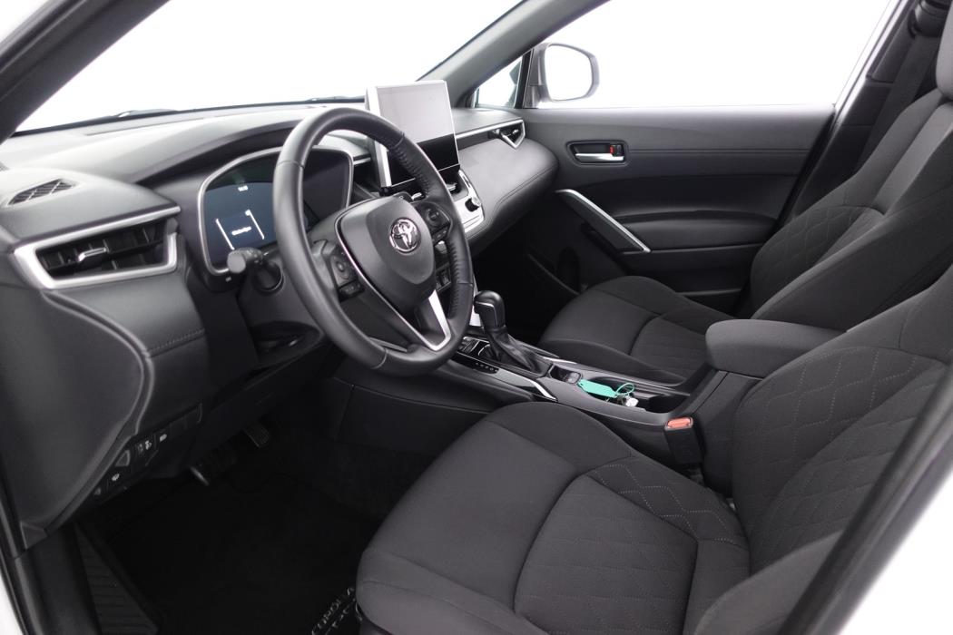 TOYOTA Corolla Cross 2024