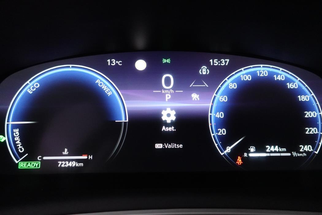 TOYOTA Corolla Cross 2024