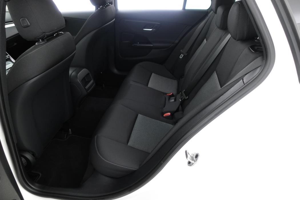 MERCEDES-BENZ C 2022