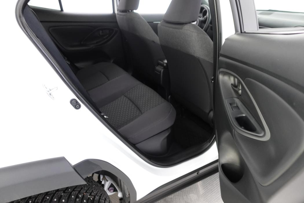 TOYOTA Yaris Cross 2025