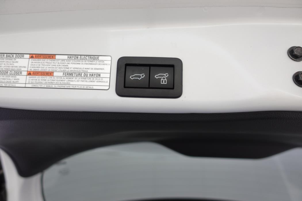 TOYOTA Yaris Cross 2025