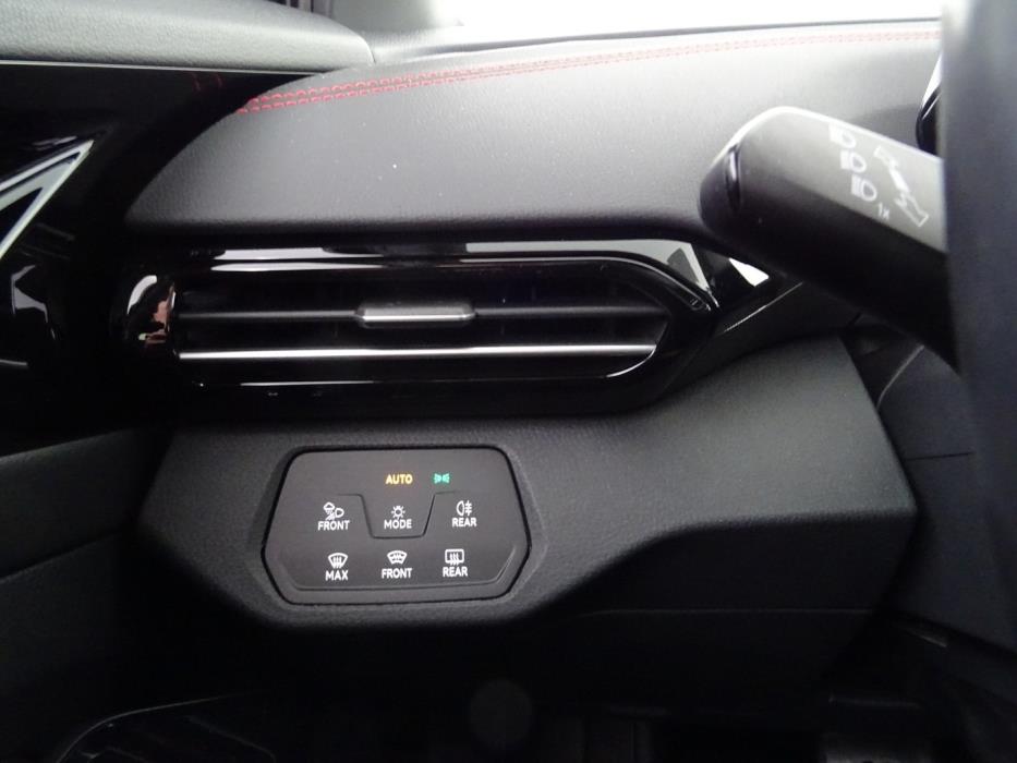 VOLKSWAGEN ID.5 2022