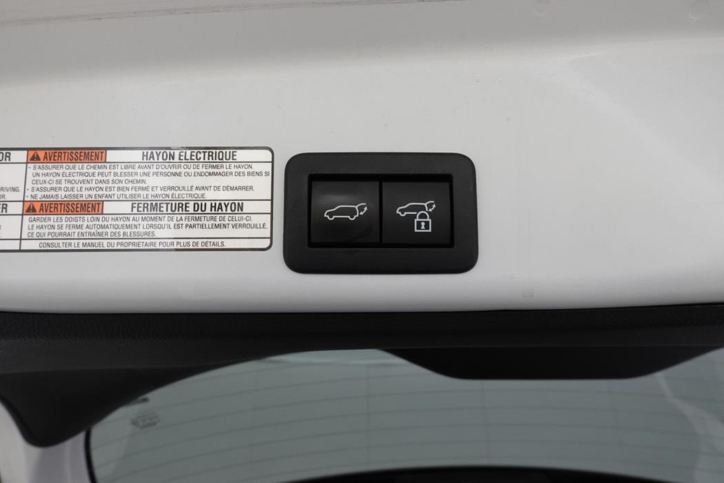 TOYOTA Yaris Cross 2025