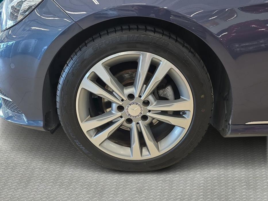MERCEDES-BENZ E 2015