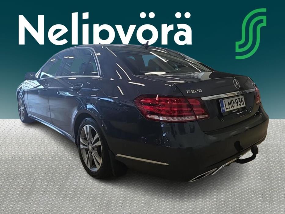 MERCEDES-BENZ E 2015