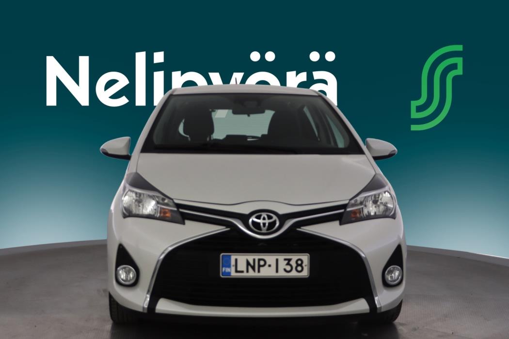 TOYOTA Yaris 2016