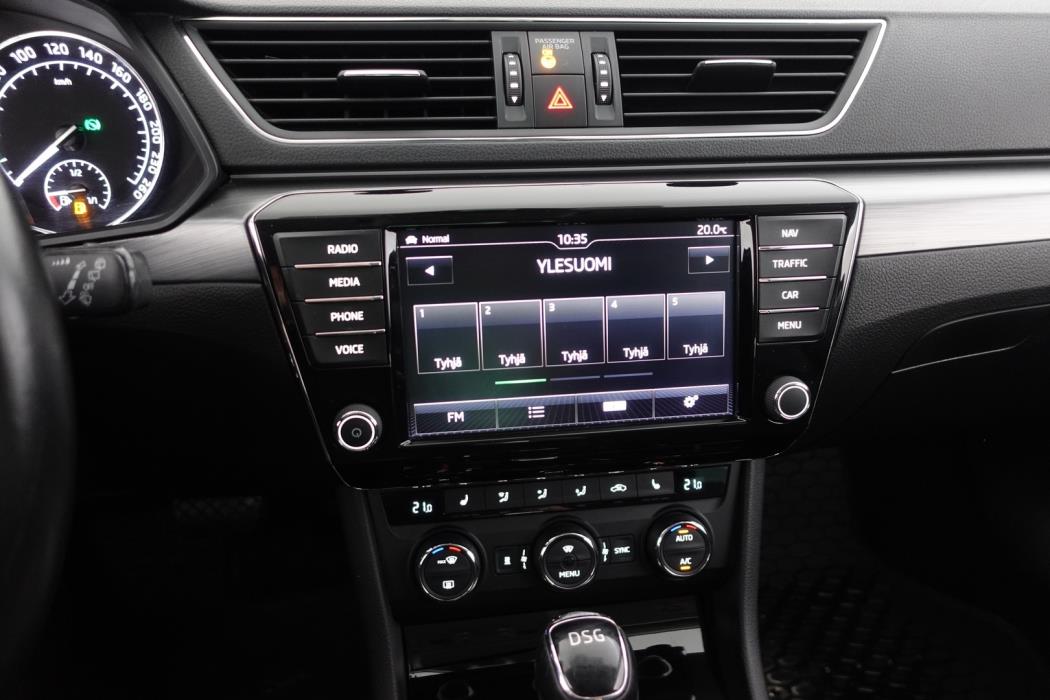 SKODA Superb 2017