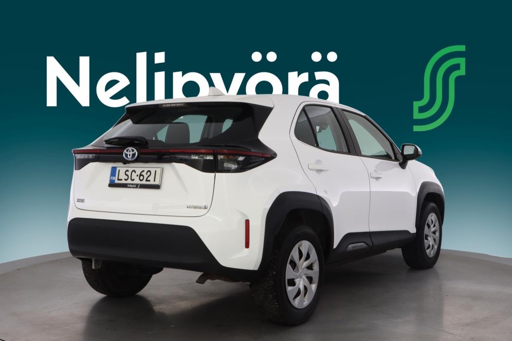 TOYOTA Yaris Cross 2023