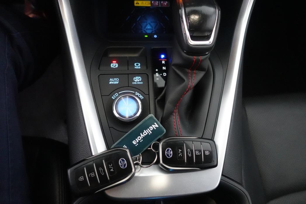 TOYOTA RAV4 Plug-in 2022