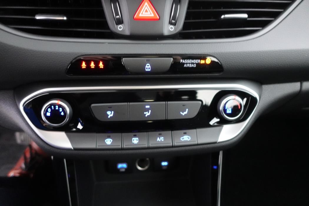 HYUNDAI i30 Wagon 2025