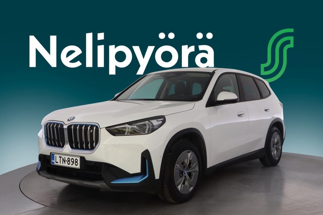 BMW iX1 2022