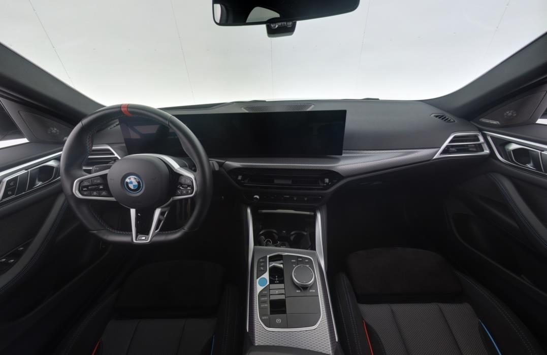 BMW i4 2024