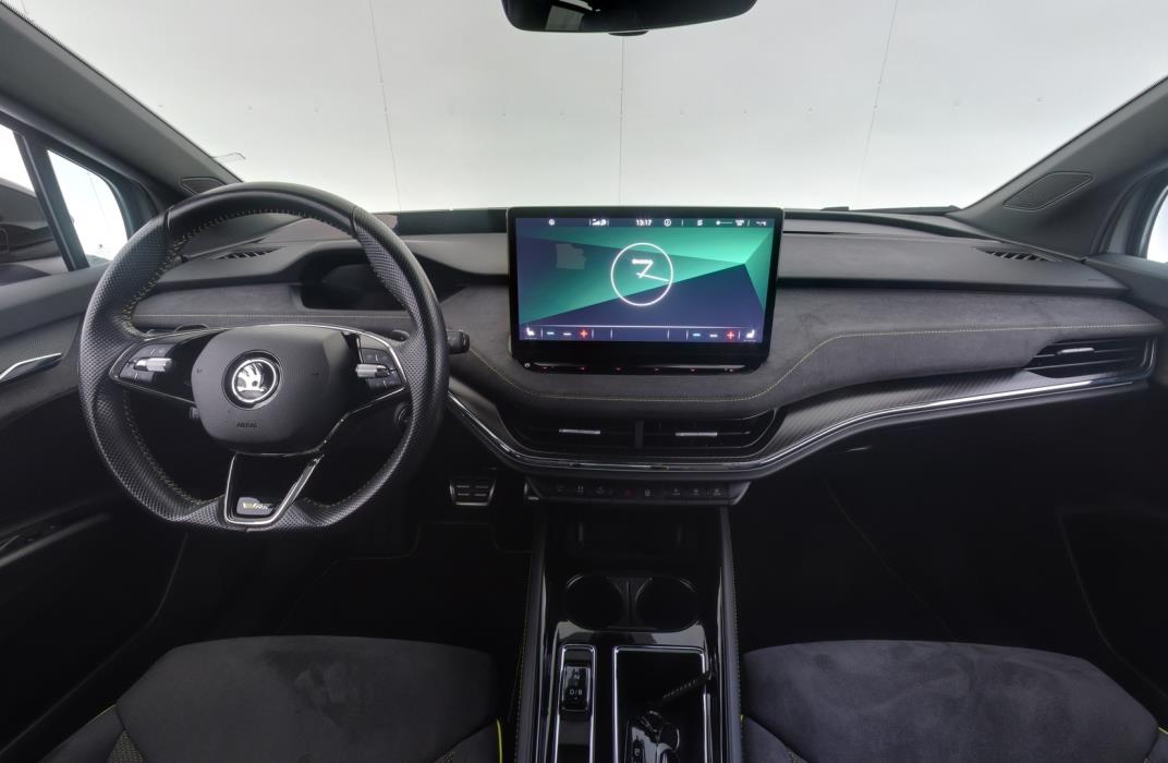 SKODA Enyaq 2023