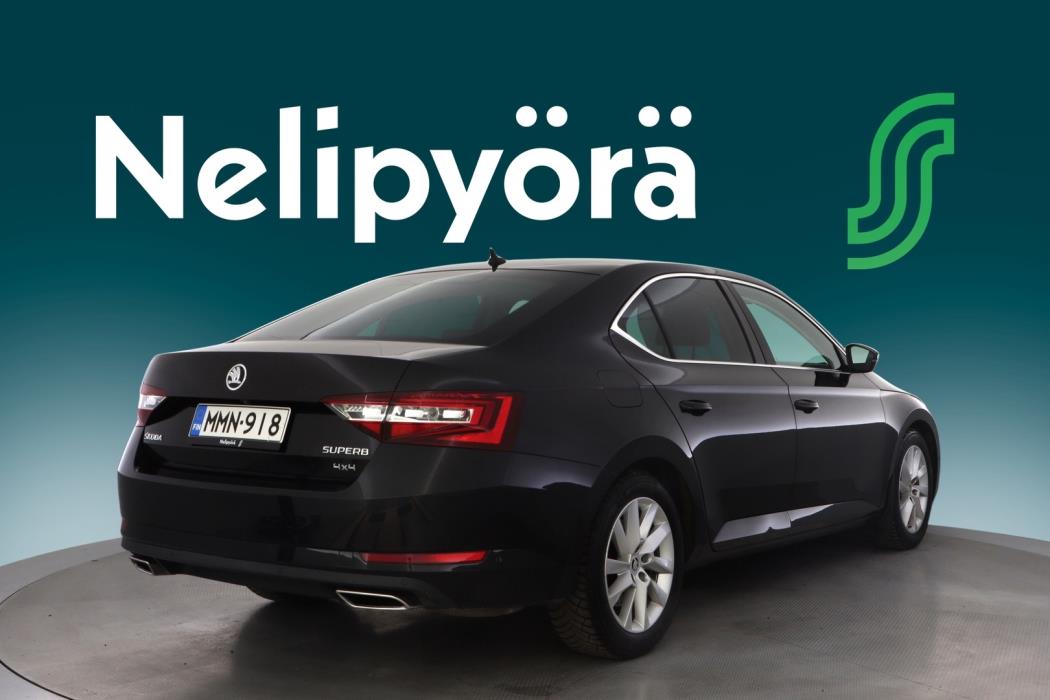 SKODA Superb 2016