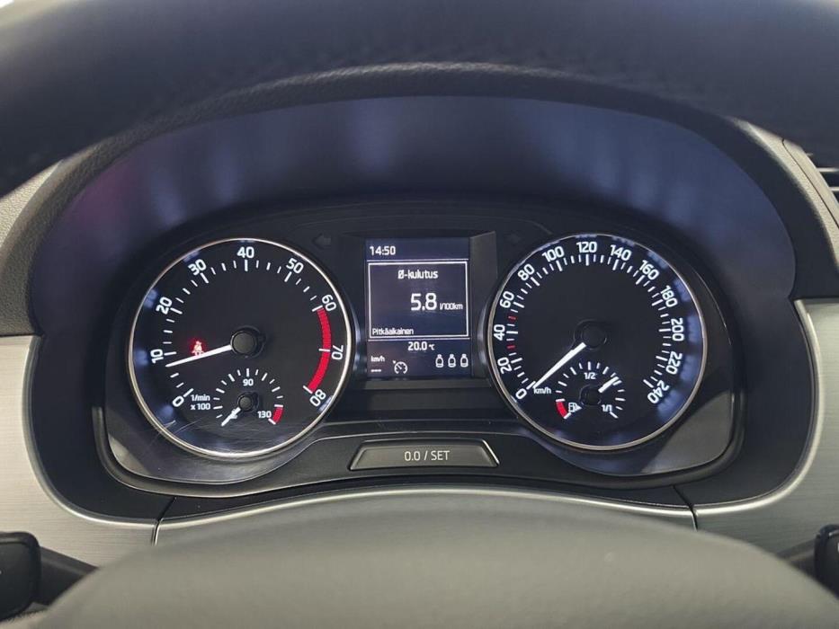SKODA Fabia 2016