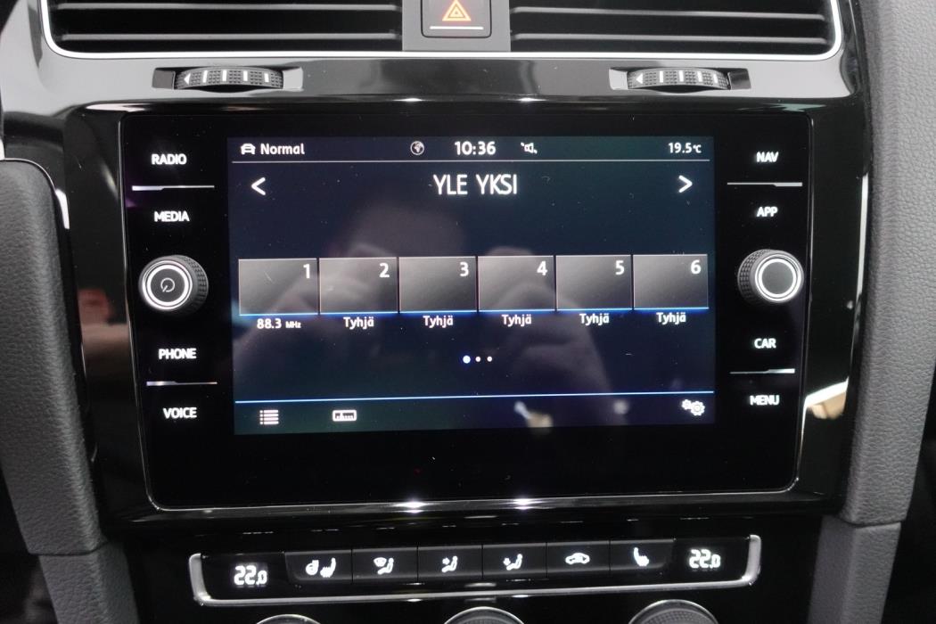 VOLKSWAGEN Golf 2018