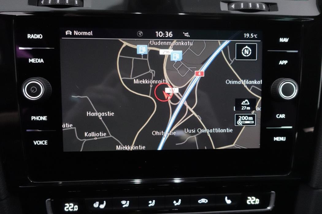 VOLKSWAGEN Golf 2018