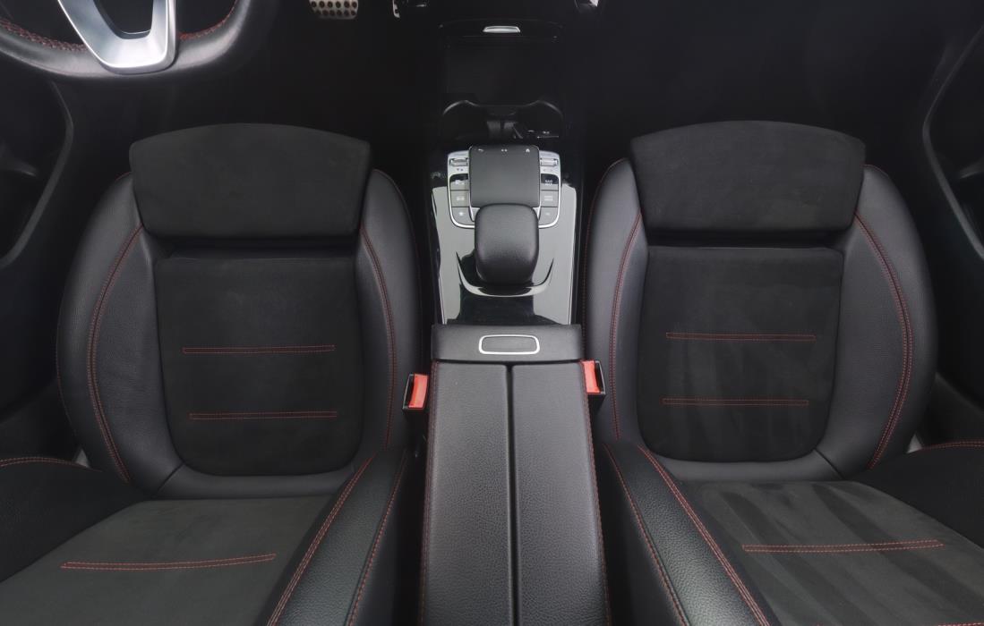 MERCEDES-BENZ A 2020