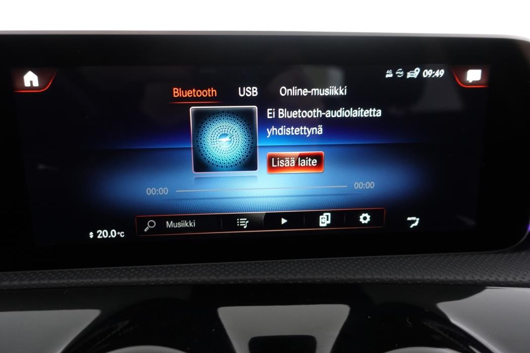 MERCEDES-BENZ A 2020