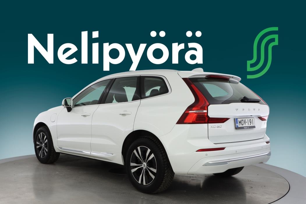 VOLVO XC60 2022