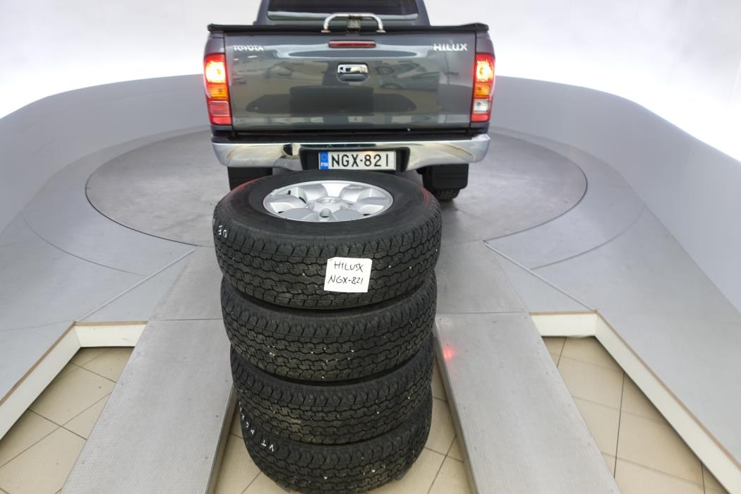 TOYOTA Hilux 2007