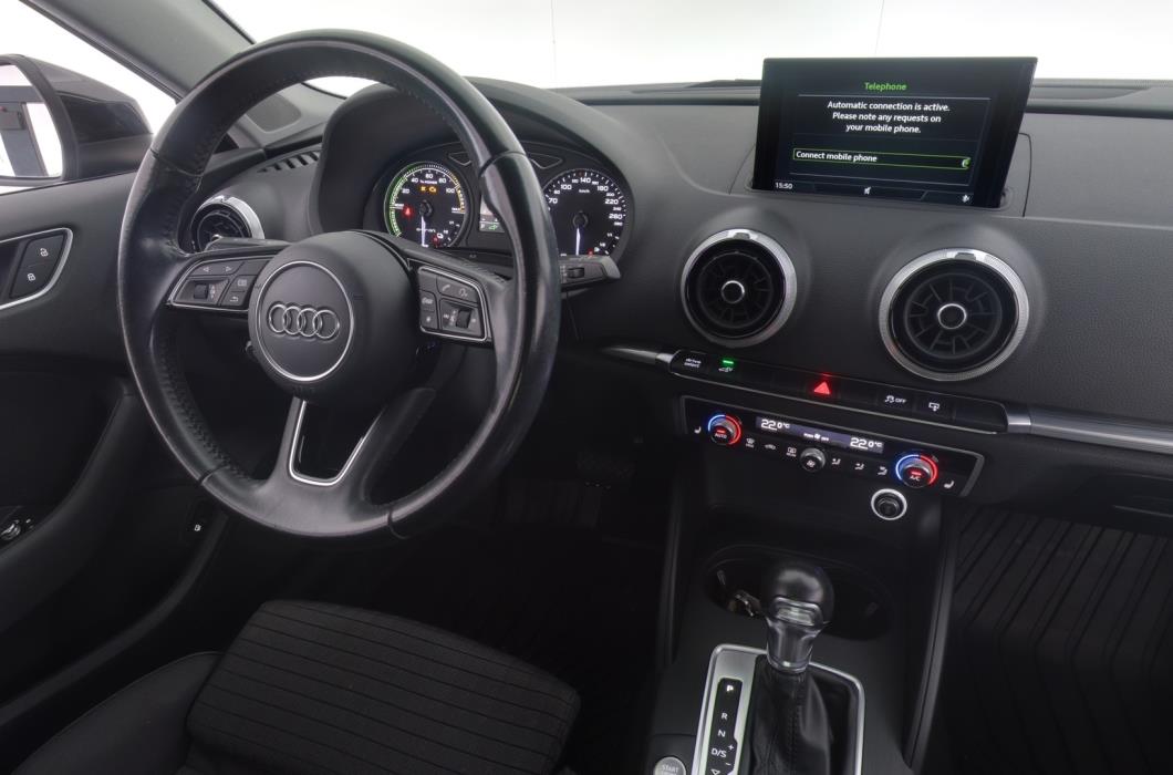 AUDI A3 2016