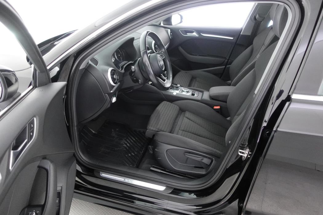 AUDI A3 2016