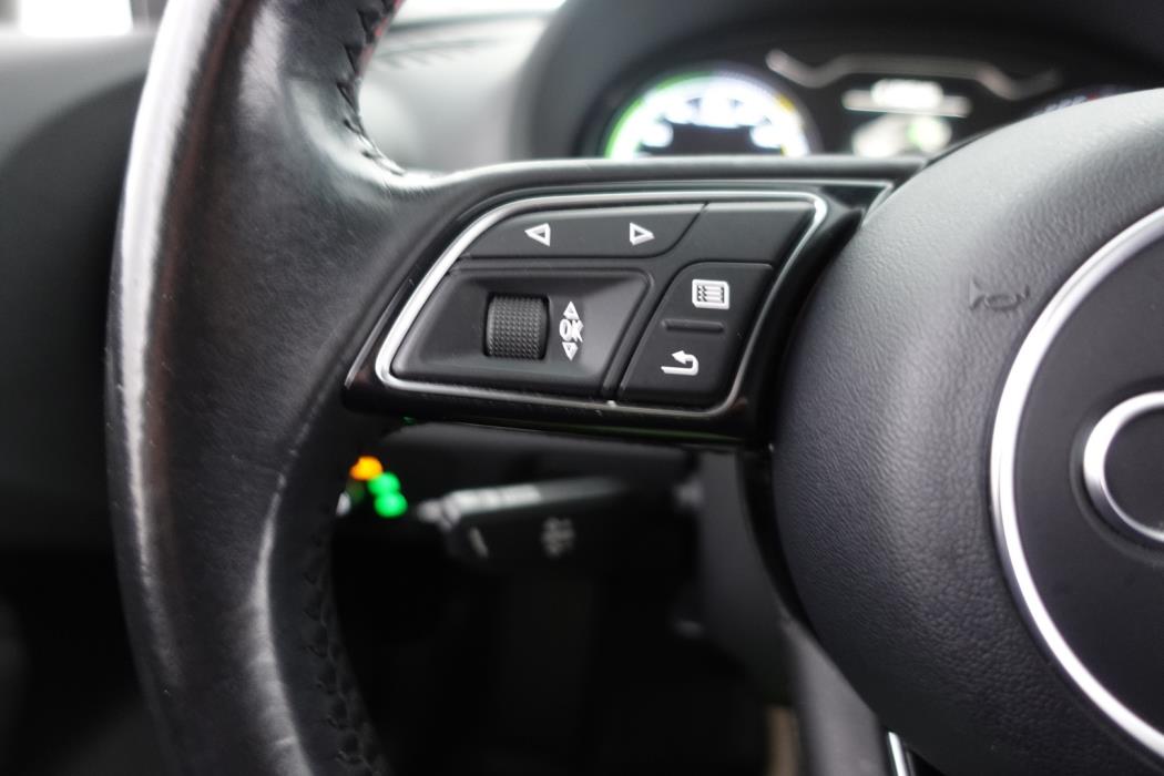 AUDI A3 2016