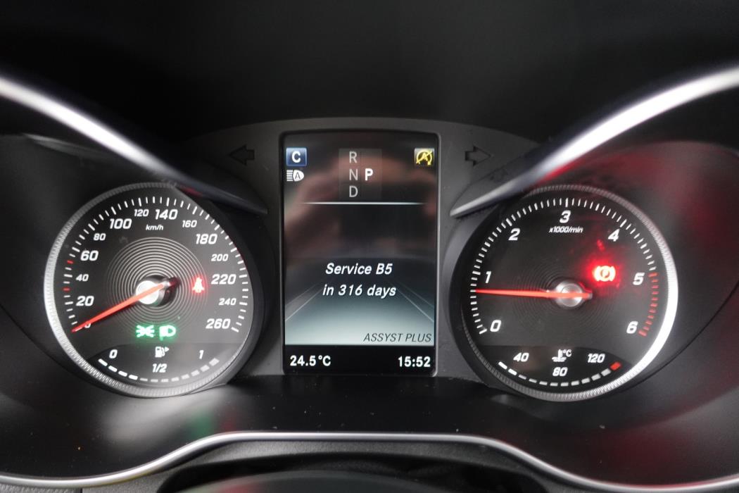 MERCEDES-BENZ GLC 2016