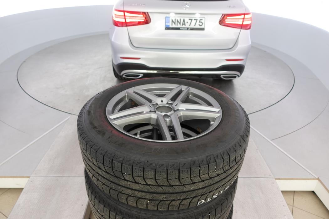 MERCEDES-BENZ GLC 2016