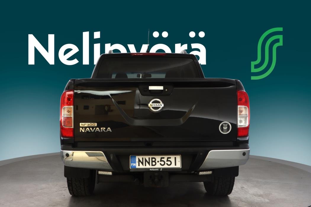 NISSAN Navara 2016