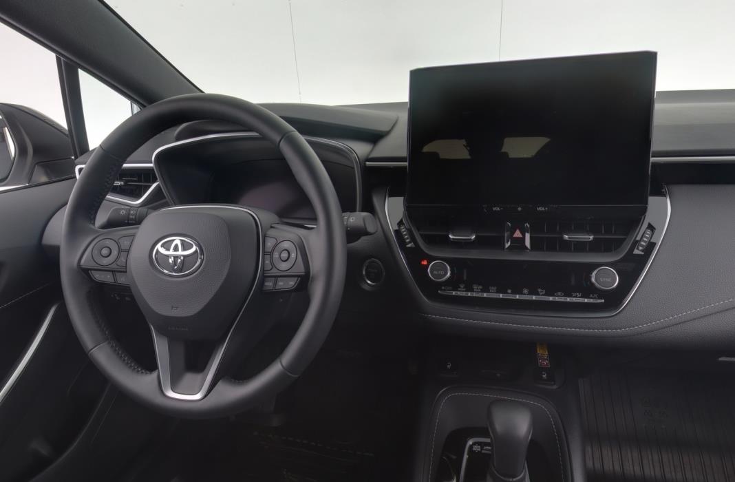 TOYOTA Corolla 2025