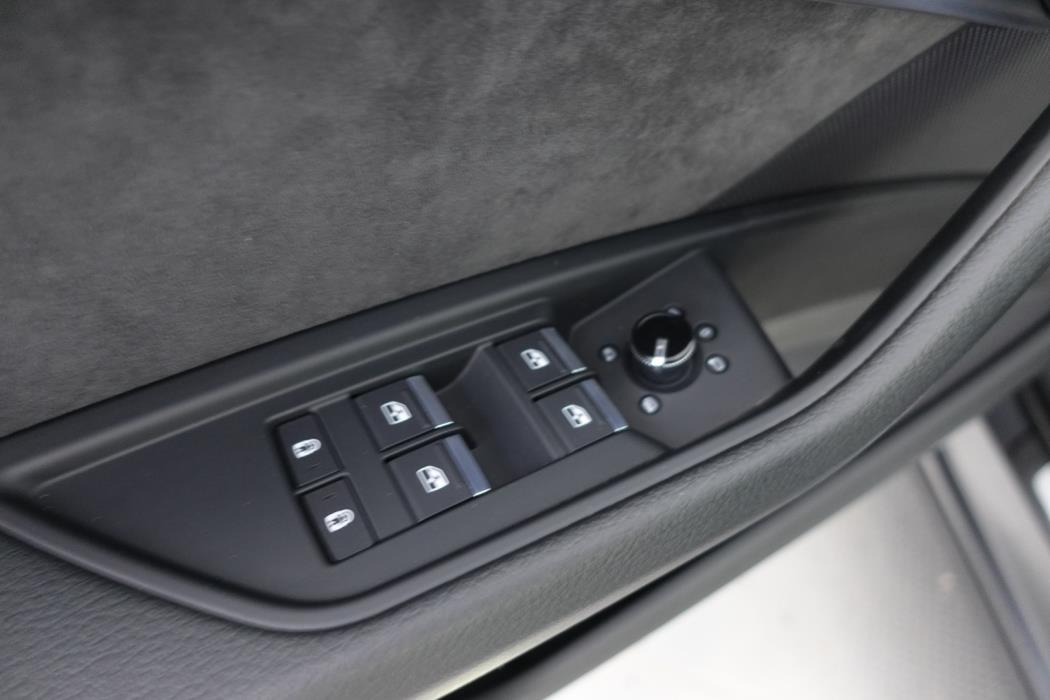 AUDI e-tron 2021