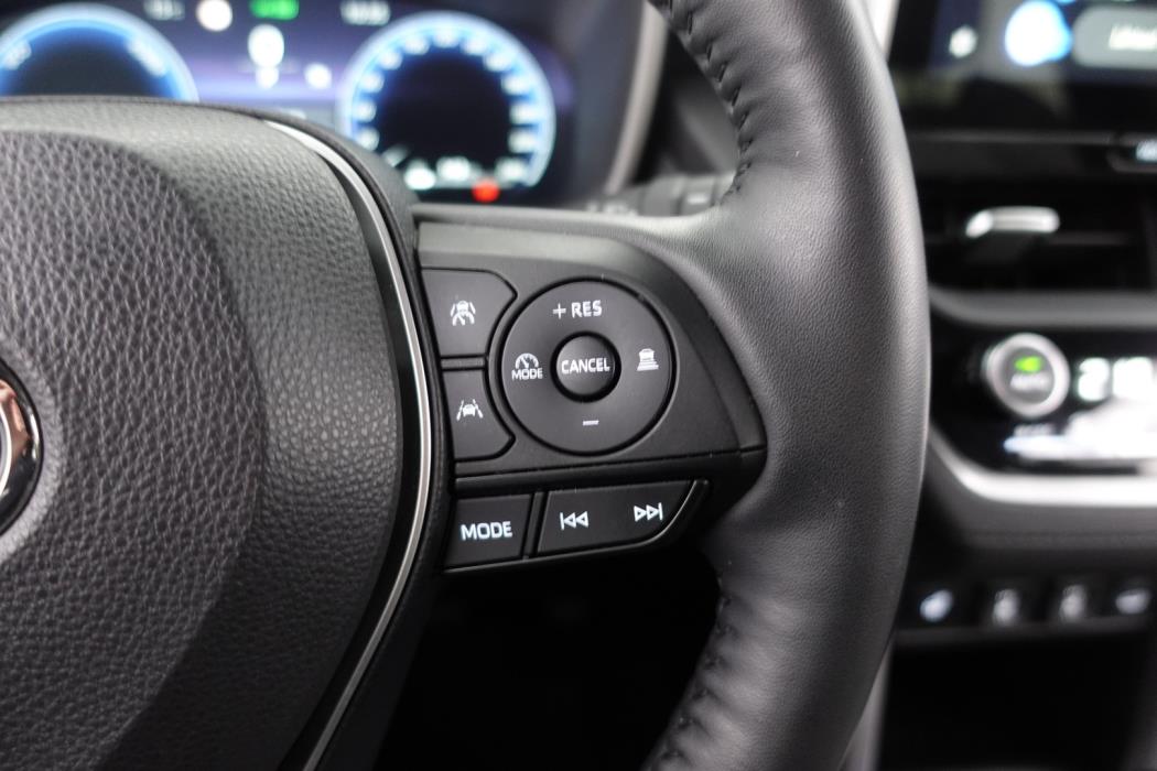 TOYOTA Corolla Cross 2024