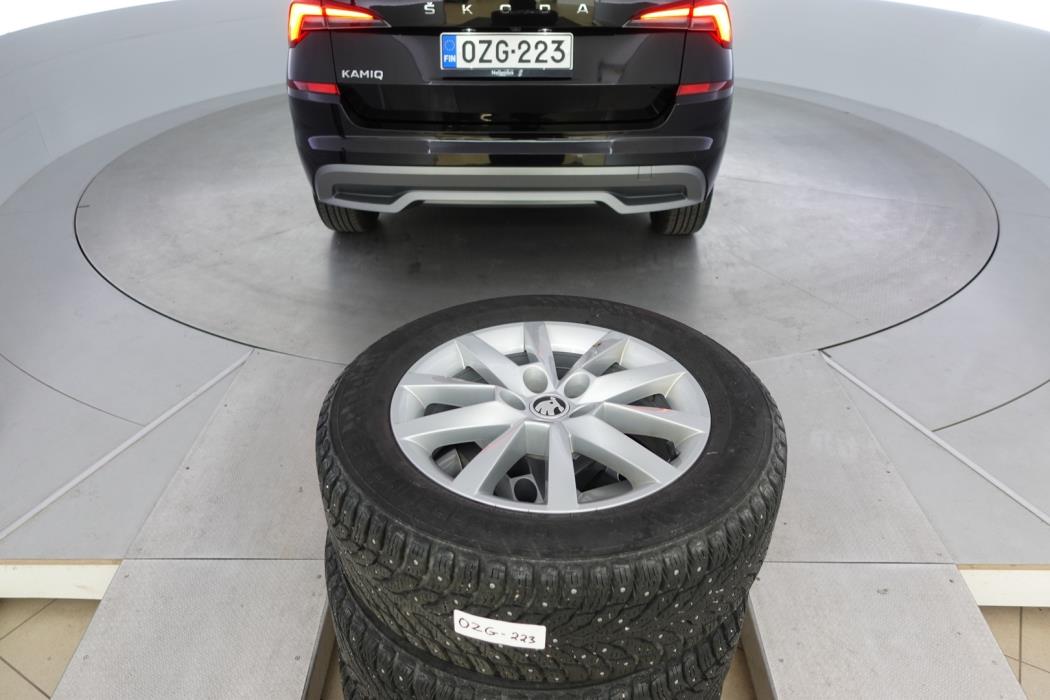 SKODA Kamiq 2021