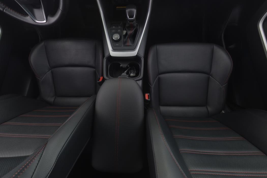 TOYOTA RAV4 Plug-in 2021