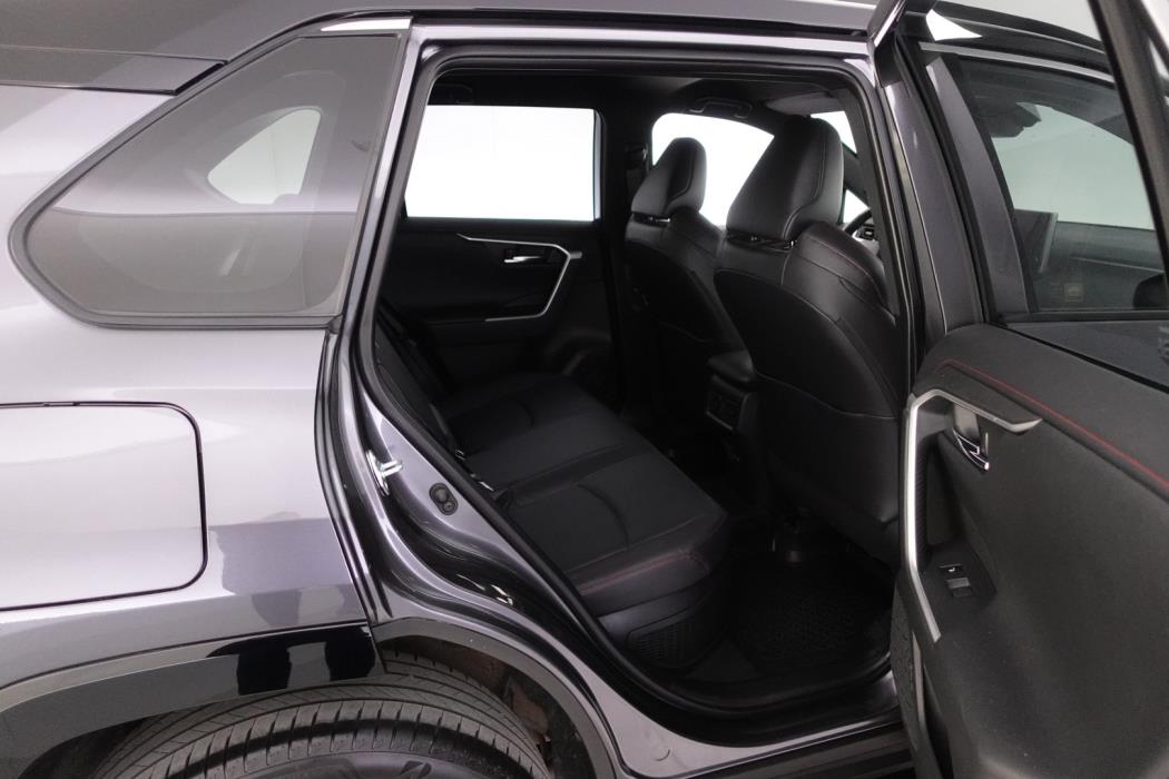 TOYOTA RAV4 Plug-in 2021
