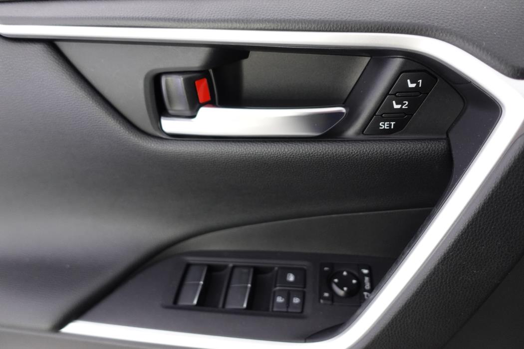 TOYOTA RAV4 Plug-in 2021