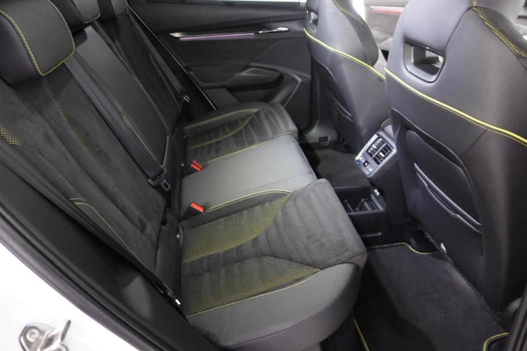 SKODA Enyaq 2022