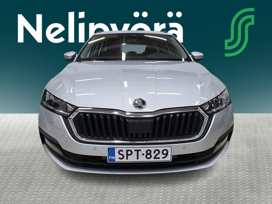 SKODA Octavia 2024