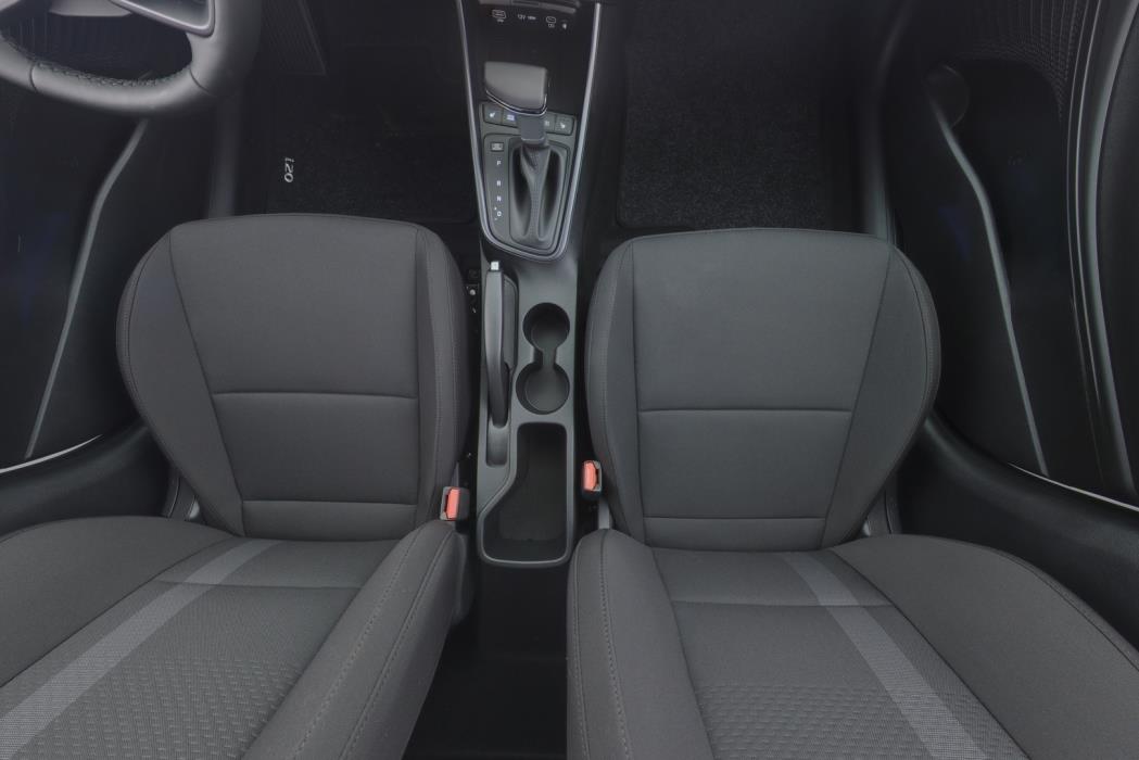 HYUNDAI i20 Hatchback 2026